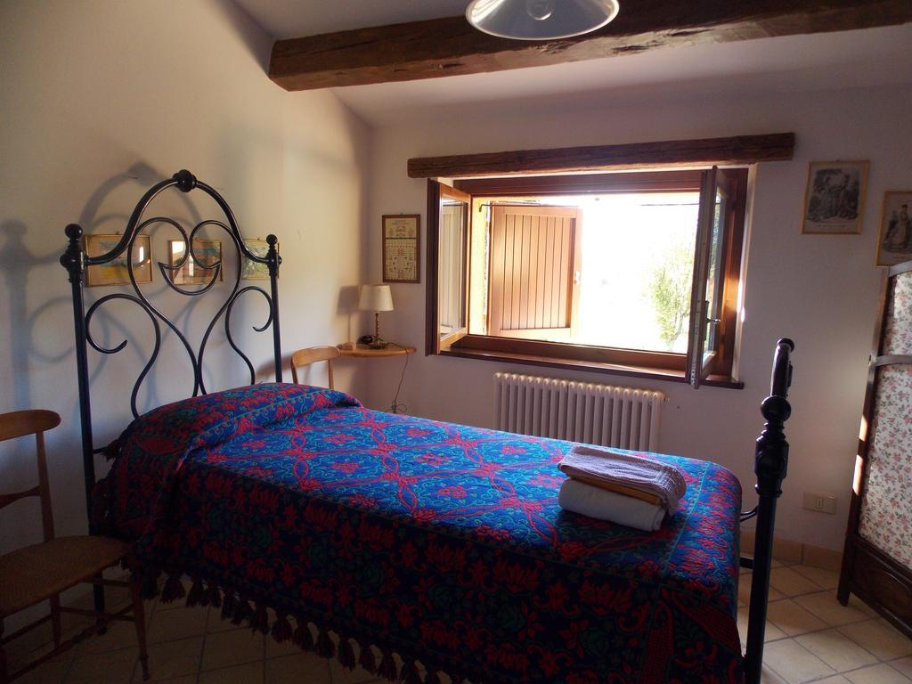 I Fagiani B&B Rimini Phòng bức ảnh